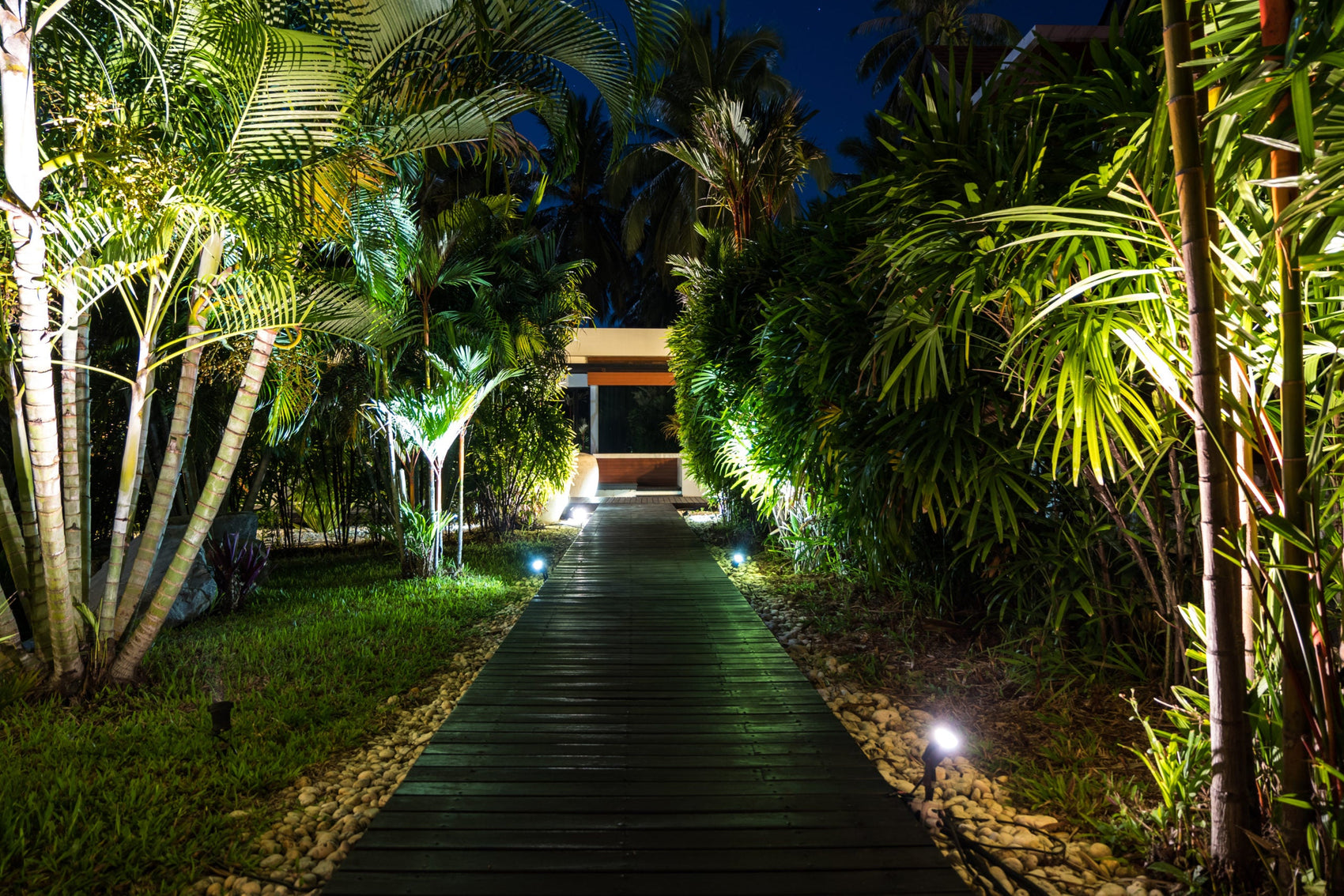 Must-Know Factors to Consider When Installing Outdoor Lighting Fixtures