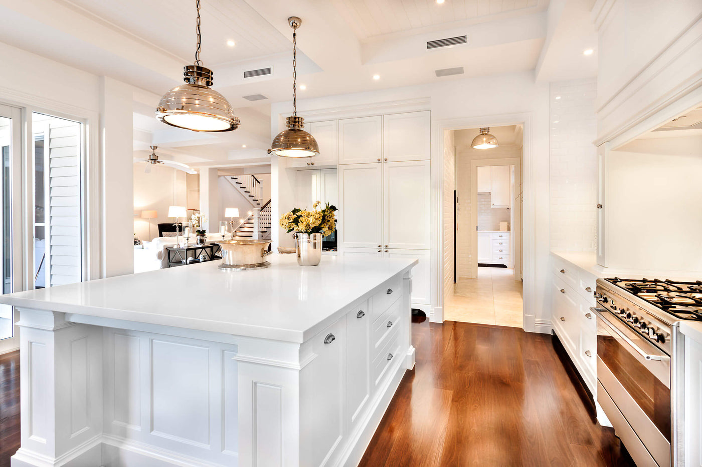 Hanging Light Fixtures - How to Calculate the Correct Height