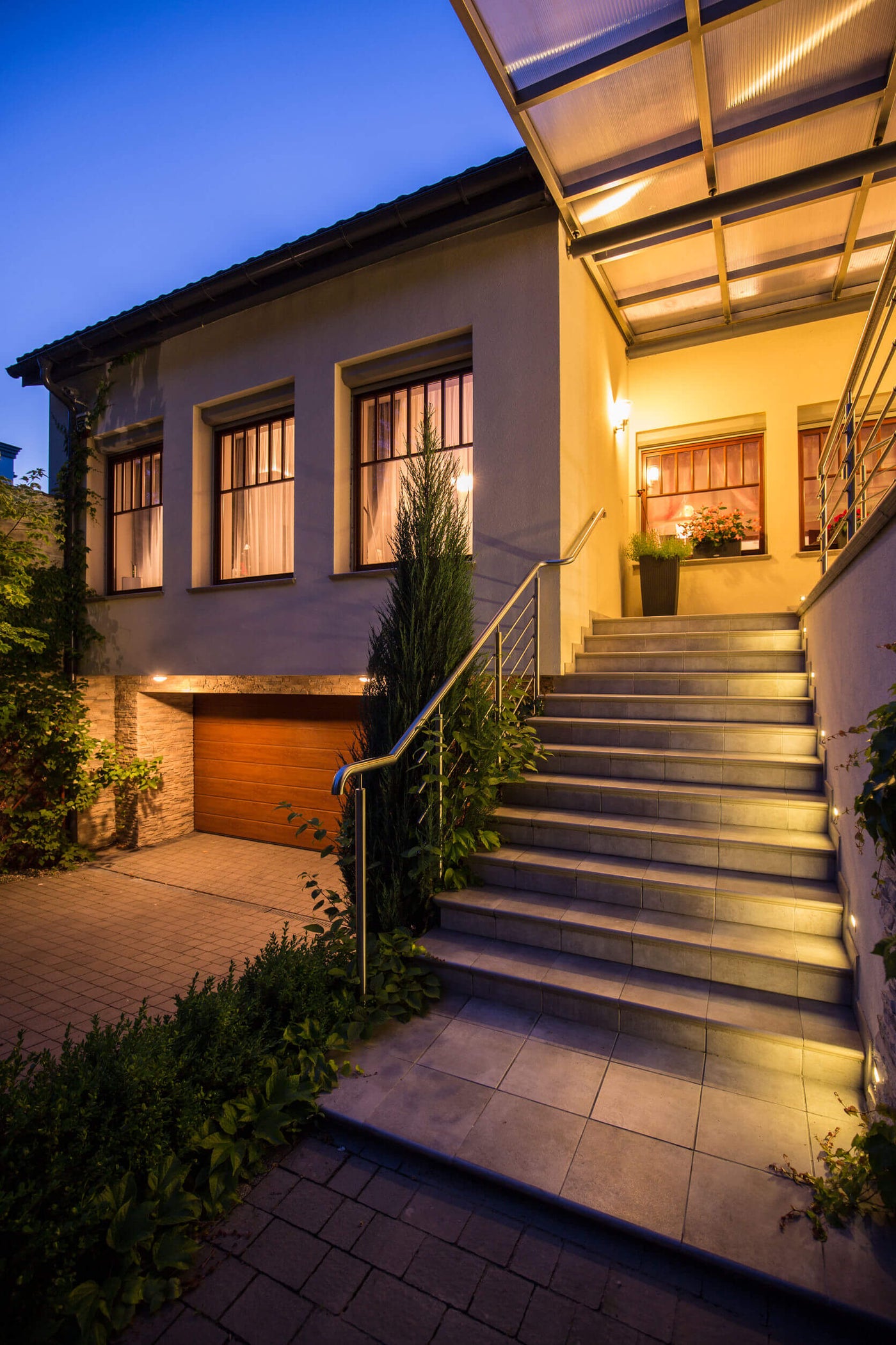 How Landscape Lighting Makes All the Difference