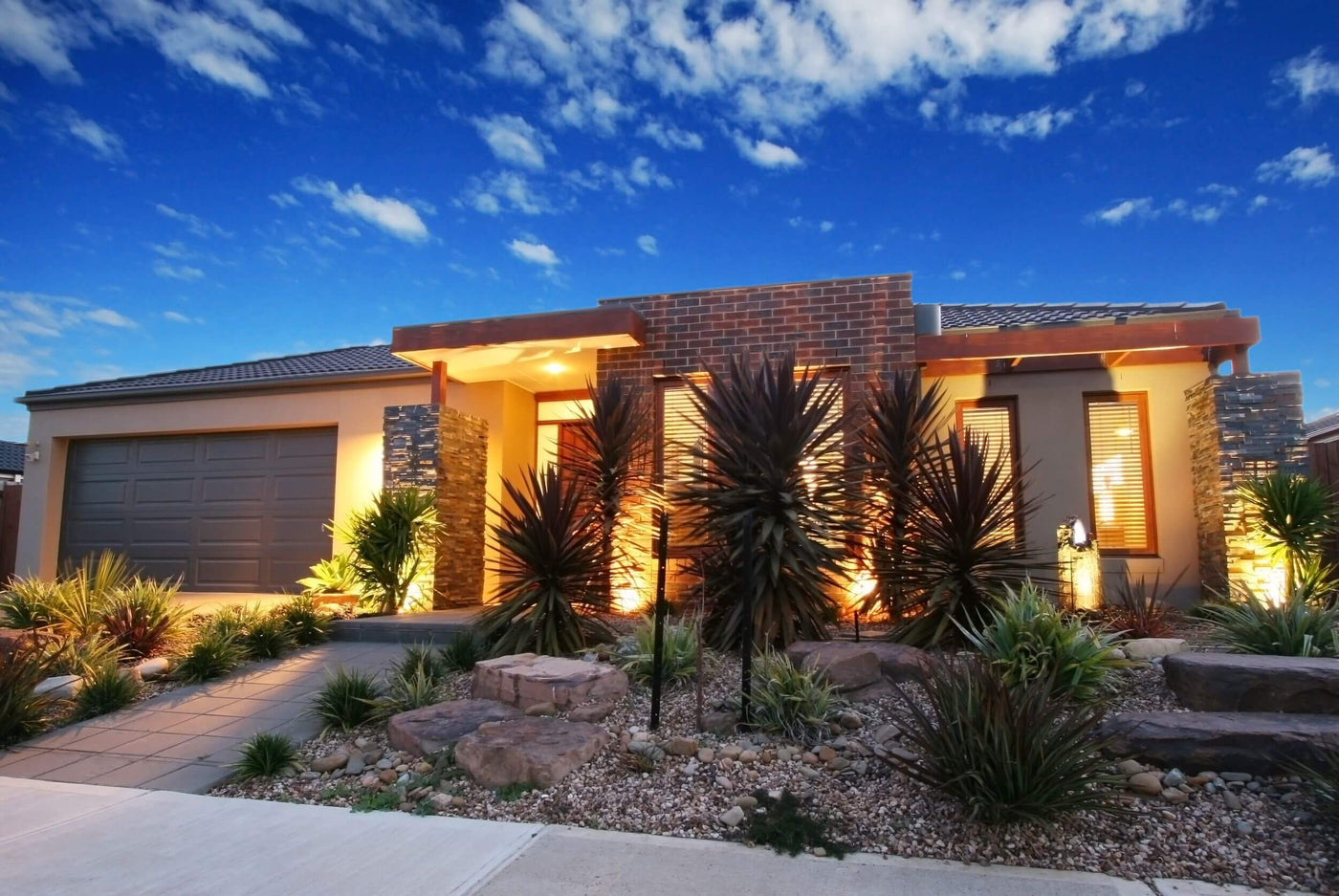 Low Voltage Landscape Lighting
