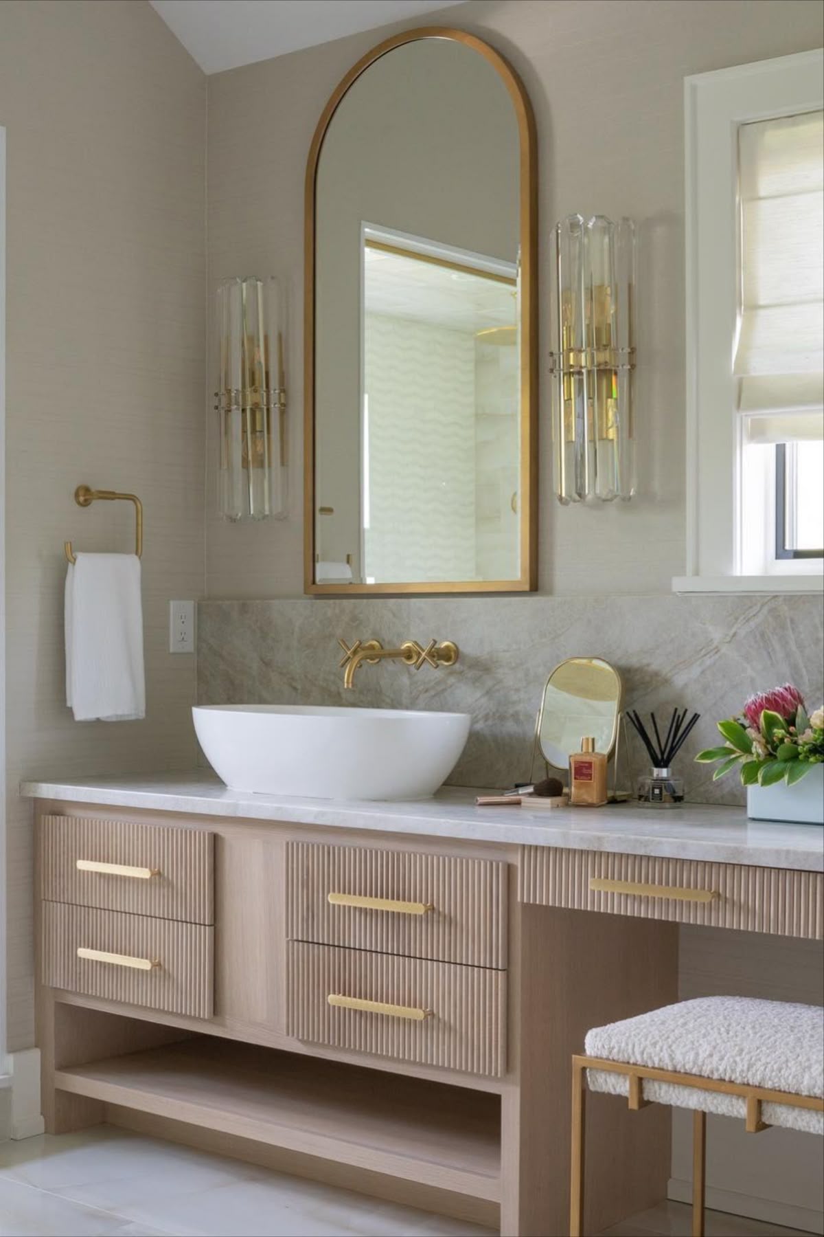 Tips for Choosing Coordinating Light Fixtures for Your Home