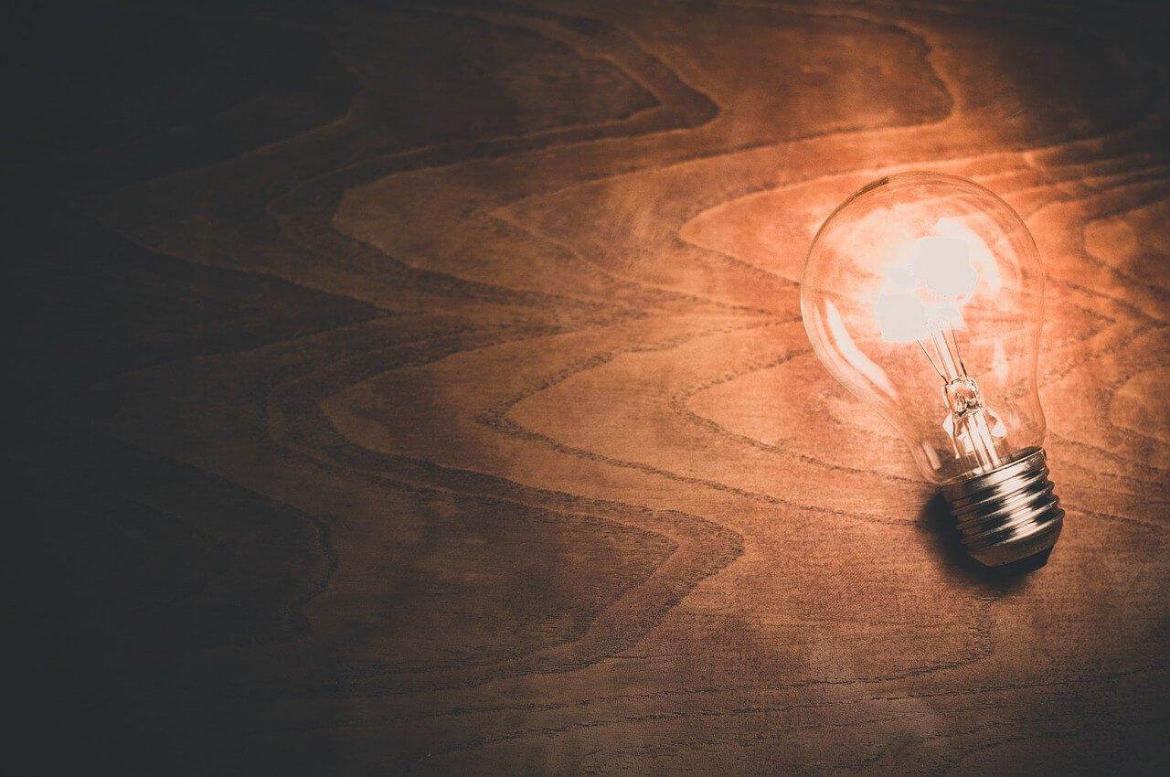 Can You Use Indoor and Outdoor Lighting Interchangeably?