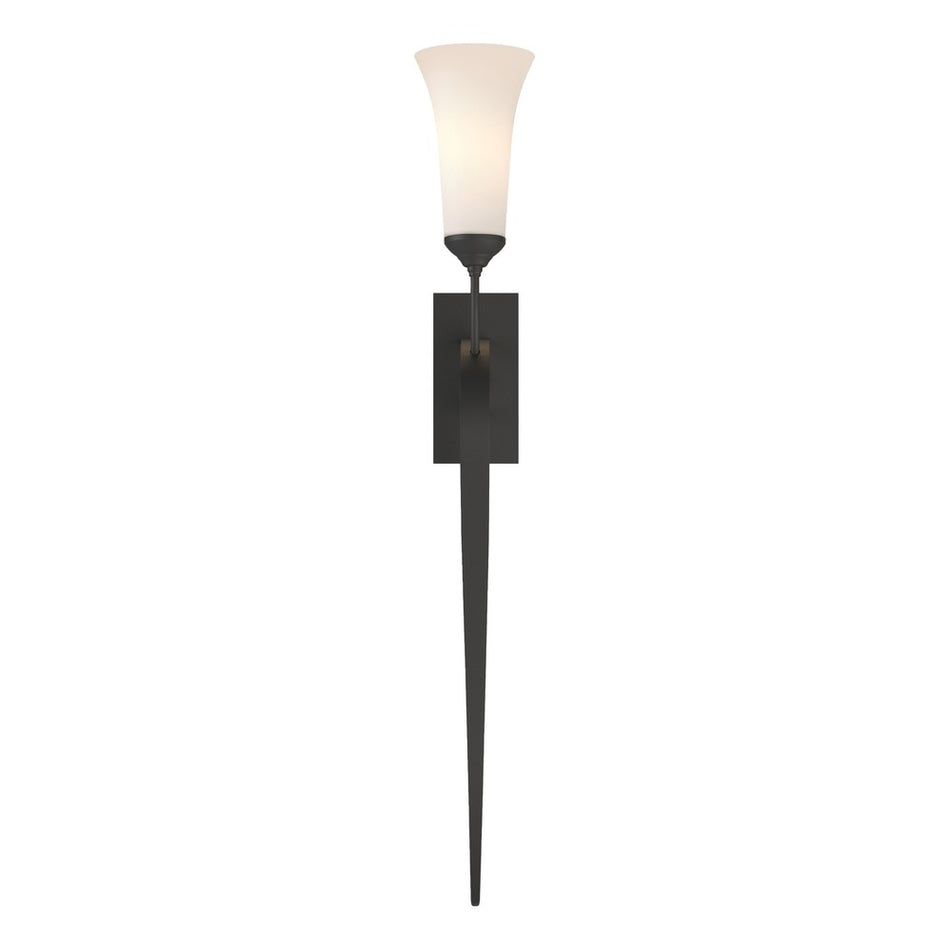 Traditional Wall Sconce from the Sweeping Taper Collection