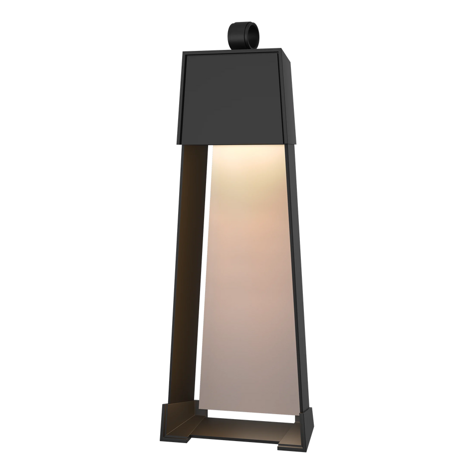 Traditional Wall Light from the Revere Collection