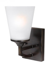 Transitional Bathroom Sconce from the Hanford Collection