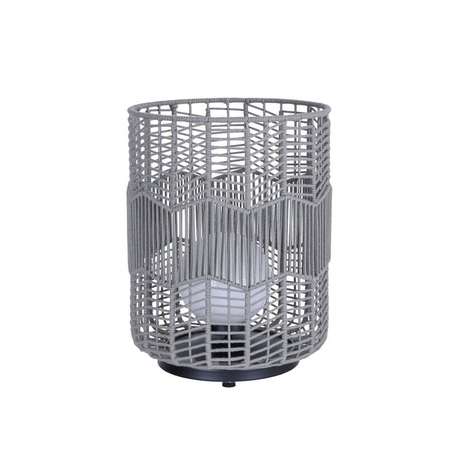 Landscape Lighting from the WALLIS Collection