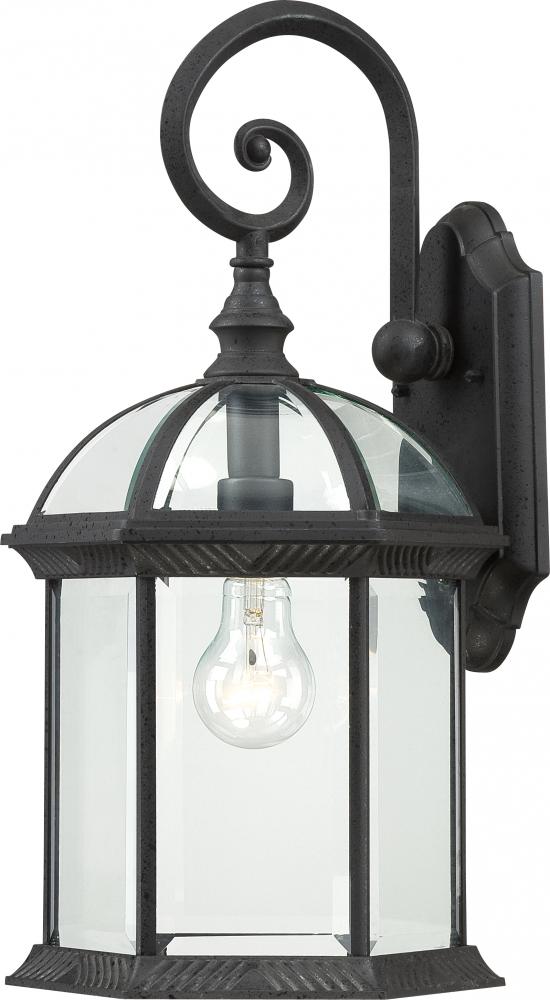Traditional Wall Light from the Boxwood Collection
