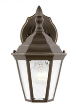 Traditional Wall Lantern from the Bakersville Collection