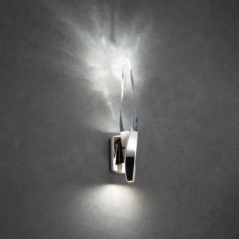 Transitional Wall Sconce from the Kindjal Collection