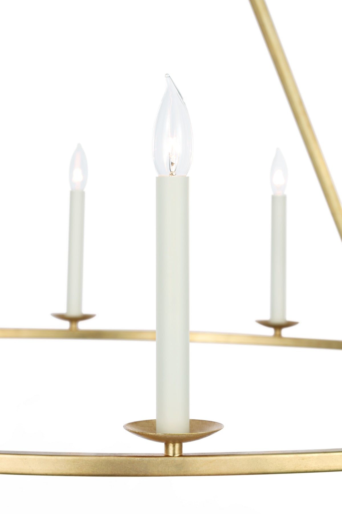 Darlana Extra Large Single Ring Chandelier in Gild
