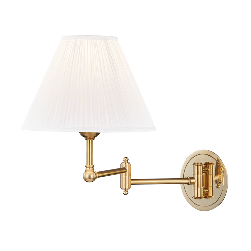 Traditional Wall Sconce from the Signature No.1 Collection